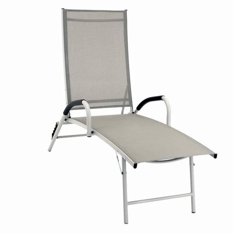 lezak-ogrodowy-tarasowy-jasnoszary-aluminium-elegancki-produkt-marka-jumi-przod.webp