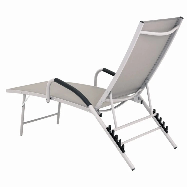 lezak-ogrodowy-tarasowy-jasnoszary-aluminium-elegancki-produkt-marka-jumi-tyl.webp
